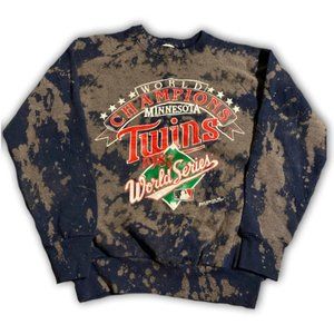 Vintage Acid Wash 1987 Minnesota Twins World Series Crew, Mens M (fits like S)
